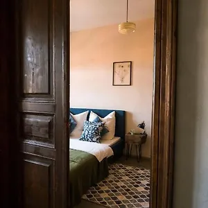 https://lazensky-apartman-karlovy-vary.marianskelaznehotels.net